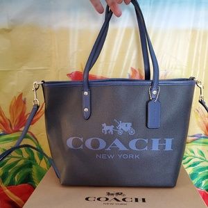 💥Like New💥 Coach Metro Tote